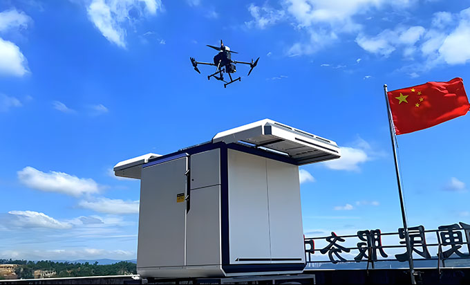 重慶：4臺(tái)無(wú)人機(jī)“上崗”開啟河道管理新模式