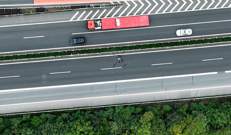 交通無(wú)人機(jī)AI識(shí)別算法：概念、背景、優(yōu)勢(shì)、解決方案