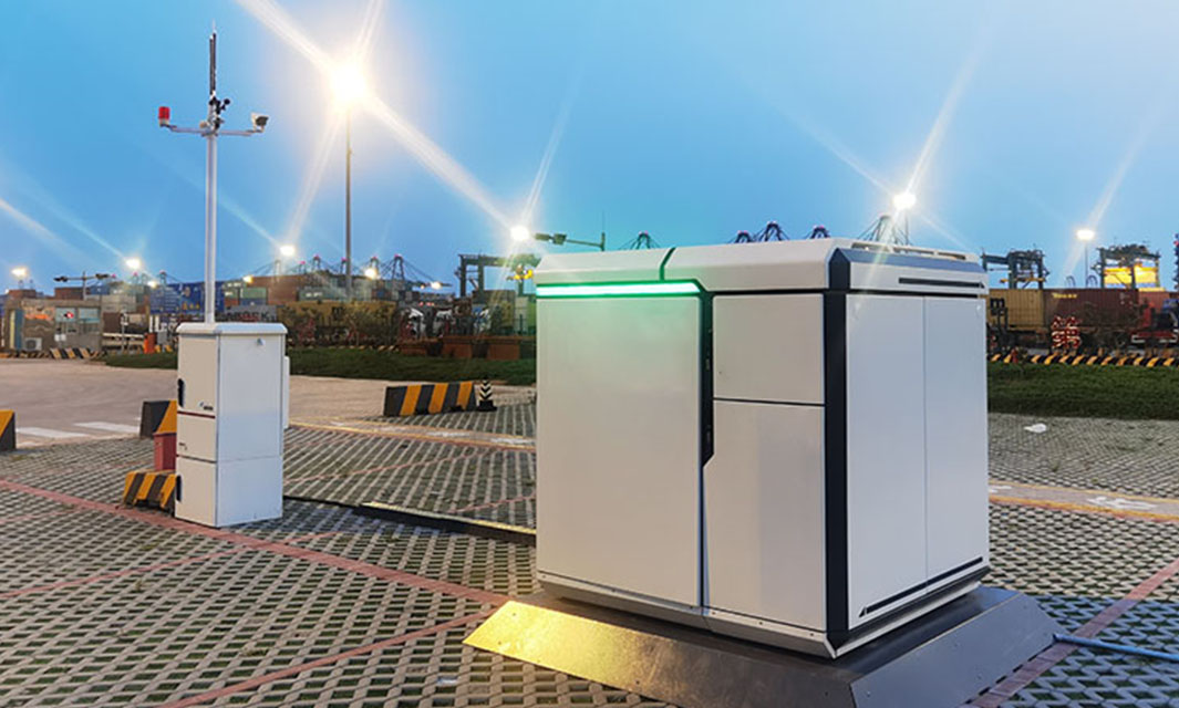 復(fù)亞無人機化身港區(qū)巡邏員，助力打造綠色智慧港口